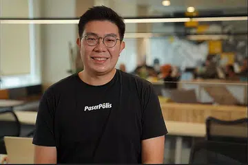 ENCIK CLEOSENT RANDING: Pengasas dan CEO syarikat 'start-up' insurans Indonesia, PasarPolis.