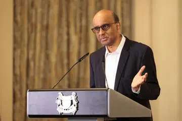 UCAP TAHNIAH: Presiden Singapura, Encik Tharman Shanmugaratnam, telah mengucapkan tahniah kepada Presiden Mesir, Encik Abdel Fattah al-Sisi, atas pemilihan semulanya sebagai presiden.