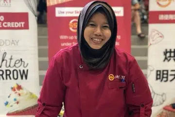 Cef Sabariah Yacob daripada Institut Kulinari SSA akan mengendalikan bengkel membuat kek tapak kuda khas bagi pelanggan Berita Harian pada 2 Mac ini.