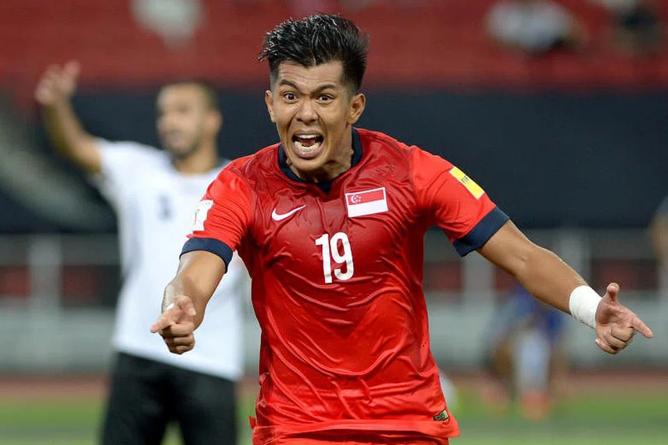 PILIHAN UTAMA: Bekas penyerang kebangsaan Singapura, Mohammad Khairul Amri Mohammad Kamal, kini bersama Felda United FC, Khairul Amri, 