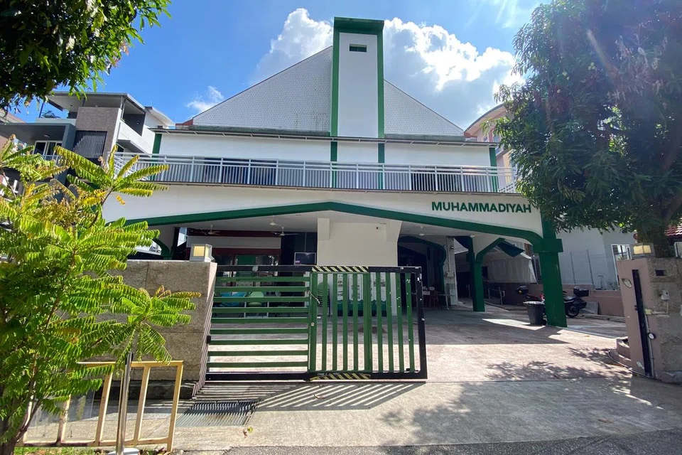 MOHON SOKONGAN RAMAI: Ibu pejabat Persatuan Muhammadiyah yang terletak di 14 Jalan Selamat, hampir berusia 40 tahun dan memerlukan pengubahsuaian. 