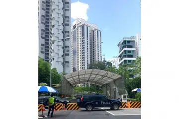 KAWALAN KETAT: Pihak berkuasa akan menjalankan kawalan keselamatan di sekitar kawasan Hotel Shangri-La sempena anjuran Dialog Shangri-La dari Jumaat hingga Ahad ini - Foto fail