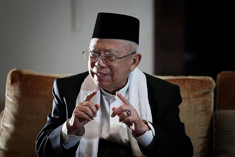GABUNGAN PENTING: Dr Ma'ruf Amin berkata gabungan persaudaraan Islam dan persaudaraan nasional penting bagi mengekalkan keutuhan Republik Indonesia. - Foto BH