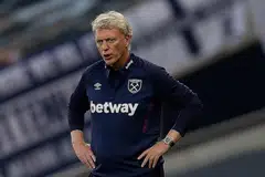 TIDAK PUAS: Pengurus West Ham berasa tidak puas hati dengan keputusan Liga Perdana setelah pasukannya terpaksa bermain dua perlawanan dalam masa lapan hari berbanding Tottenham yang mempunyai sehari untuk berehat sebelum perlawanan semalam. - Foto AFP