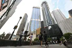 NAIK GAJI: Jumlah pakej gaji dan faedah untuk pengurus pertengahan ekspatriat di Singapura meningkat kepada $342,904.
