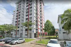 MAYAT DITEMUI DI SINI: Polis menemui mayat Cik Huang Baoying di salah satu unit blok 602, Clementi West Street 1 pada 4 Mei lalu. - Foto TANGKAP LAYAR GOOGLE MAPS