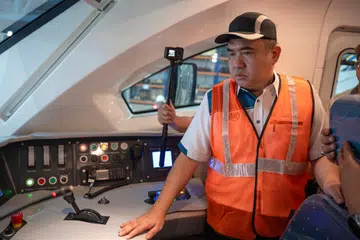 Khidmat kereta api elektrik, Johor, operasi Dis 2025