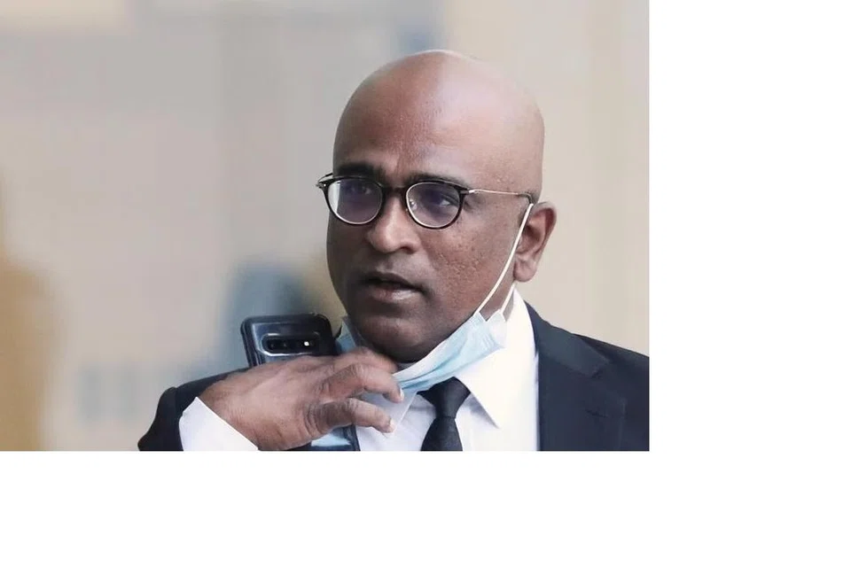 M. Ravi didakwa dengan enam pertuduhan gangguan dan lima pertuduhan menyerang.