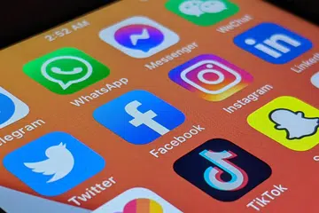 ANCAMAN BAHAYA DALAM TALIAN: Tiga dalam lima orang pernah mengalami atau mengenali orang lain yang mengalami ancaman bahaya dalam talian, menurut dapatan tinjauan yang  dijalankan SG Her Empowerment.