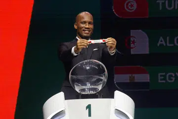 UNDIAN: Bekas pemain Ivory Coast, Didier Drogba, memaparkan nama pasukan Maghribi dalam undian Piala Negara-Negara Afrika.