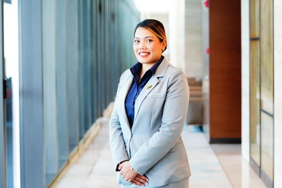 Pengurus Bertugas, Hotel Mercure ICON Singapore City Centre, Nuryuleanee Ismail, Anugerah Emas Khidmat Cemerlang