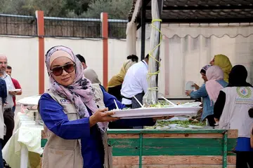 MISI KEMANUSIAAN: Fara (kiri) berkata banyak pengajaran yang beliau pelajari dari pengalaman melakukan misi kemanusiaan antaranya di Sepanyol, Palestin, Gaza, Syria, Lebanon dan Afrika.