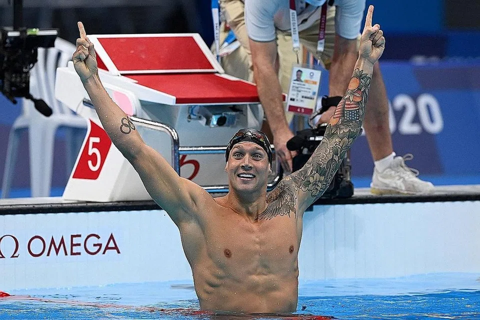 KEMENANGAN BERMAKNA: Reaksi Dressel dari Amerika Syarikat selepas memenangi pingat emas dalam gaya bebas 100 meter lelaki di Pusat Akuatik Tokyo semalam. - Foto AFP