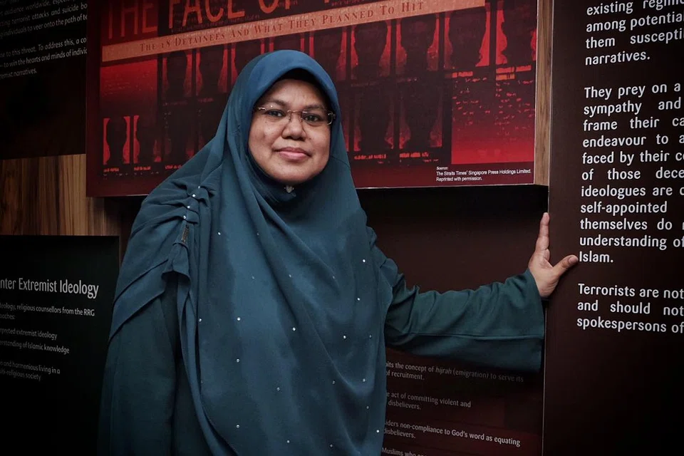 Anggota Majlis Muis, yang juga Naib Presiden Kehormat Pergas, Ustazah Kalthom Muhammad Isa.