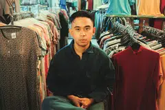 Alyph menampilkan kembali nada lembut dan romantis dalam lagu terkininya, ‘Dari Jauh’.