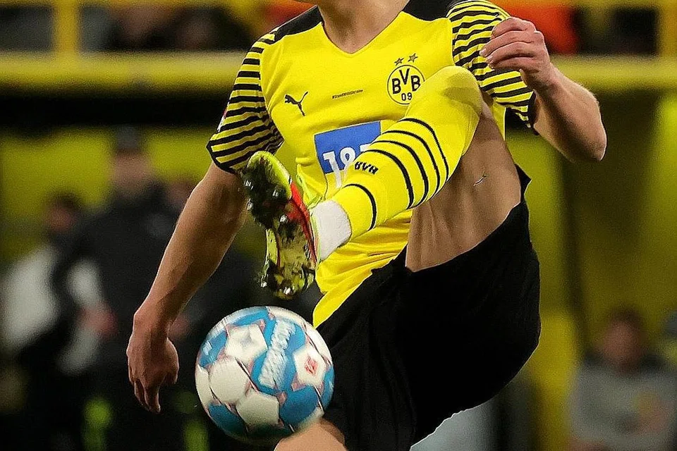 HAALAND: Penyerang Borussia Dortmund ini antara penyerang terbaik dunia. 