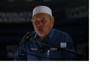 TUAN IBRAHIM TUAN MAN: BN sudah hilang pengaruh di bandar-bandar utama, kata ketua pembangkang dewan undangan negeri (DUN) Pahang.