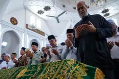 anwar ibrahim, Profesor Diraja Tan Sri Dr Syed Muhammad Naquib Al-Attas