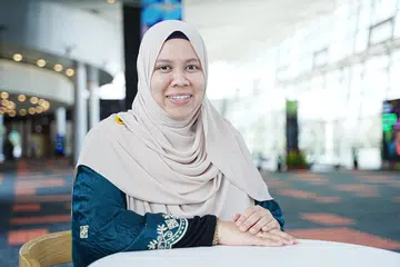 Eksekutif Kanan Masjid Assyakirin, Ustazah Maria Mohd Siddique, sedang menjalani Kursus Diploma Possiswazah Kaunseling Islam anjuran  Persatuan Ulama dan Guru-Guru Agama Islam Singapura (Pergas) yang akan membantunya agar lebih bersedia menangani tanggungjawab sebagai pembimbing.