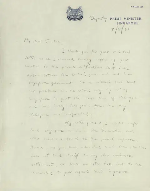 Surat antara mantan Timbalan Perdana Menteri, mendiang Dr Toh Chin Chye, dengan mantan Timbalan Perdana Menteri Malaysia, Allahyarham Tunku Abdul Razak Hussein, bertarikh 7 Ogos 1965.