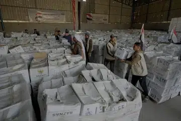 Badan Amil Zakat Nasional (Baznas) telah berjaya mengumpul dana lebih 320 bilion rupiah ($26.1 juta) untuk Palestin. Daripada jumlah itu, 200 bilion rupiah akan diagihkan untuk pendidikan, pembinaan hospital dan perumahan di Gaza. 
