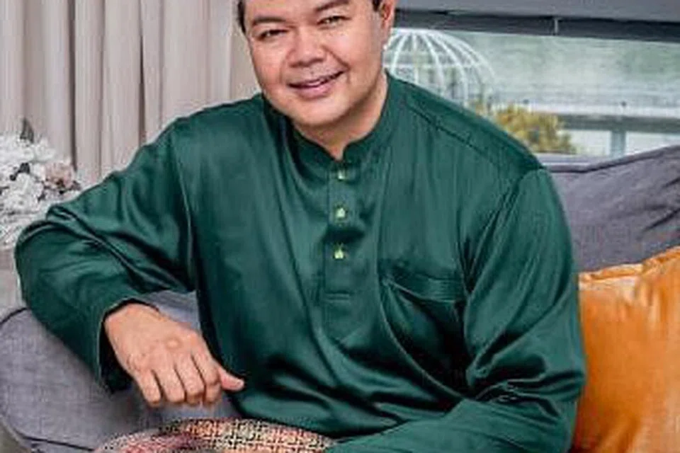 HAZRUL NIZAM: Ingin keluar dari zon selesa irama balada dan teroka pula genre tradisional Melayu melalui lagu asal Said Effendi, Fatwa Pujangga bagi konsert minggu ketiga Gegar Vaganza 9 (GV9) pada Ahad (2 Oktober). - Foto BH oleh NUR DIYANA TAHA