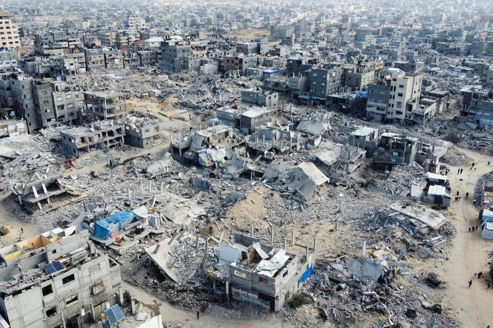 Gambar yang dirakam dron pada 20 Januari menunjukkan skala kemusnahan besar di Khan Younis, selatan Gaza, akibat pengeboman tentera Israel dalam perang selama 15 bulan. 