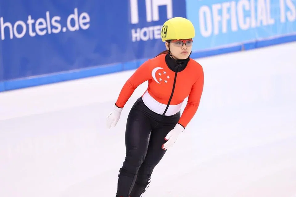 BERKORBAN: Amelia Chua sanggup melepaskan peluang menyambut Krismas bersama keluarga bagi memberi tumpuan kepada persiapan bagi Sukan Olimpik Belia Musim Sejuk. 