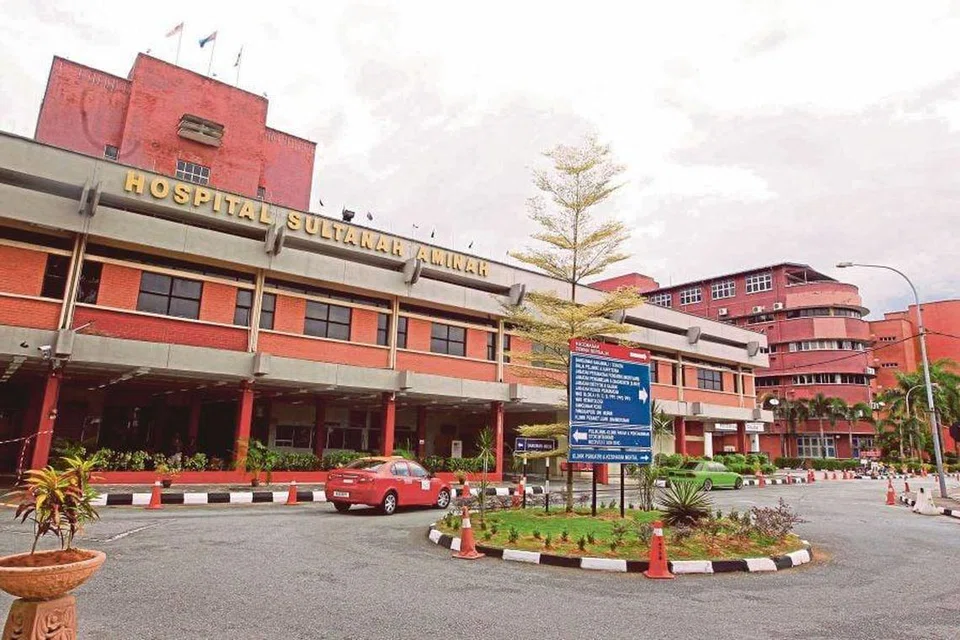 PERTAHAN INTEGRITI: Kes pemalsuan ujian kencing yang berlaku di Hospital Sultanah Aminah Johor Bahru (foto) melibatkan juruteknologi makmal, bukan pakar patologi.