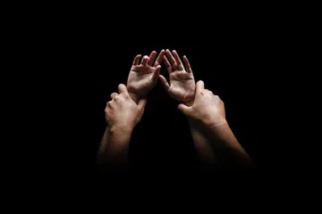 KESEDARAN AWAL: Kanak-kanak mungkin tidak mengenali penganiayaan seksual jika mereka tidak diajar tentang tubuh badan mereka, pentingnya meminta keizinan, dan mengenal pasti gangguan seksual. 