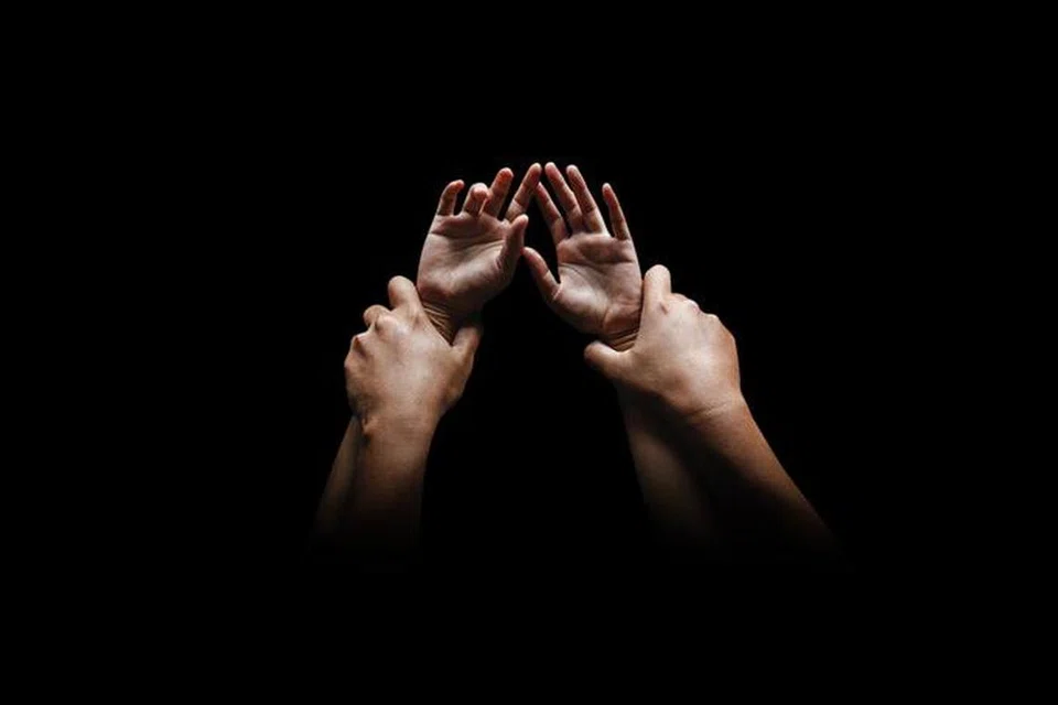 Seorang warga Singapura telah disabitkan kesalahan pada April atas serangan seksual terhadap isterinya, sekali gus menjadi satu-satunya suami yang disabitkan kesalahan tersebut sejak kekebalan merogol dalam perkahwinan dimansuhkan sepenuhnya pada 2020.