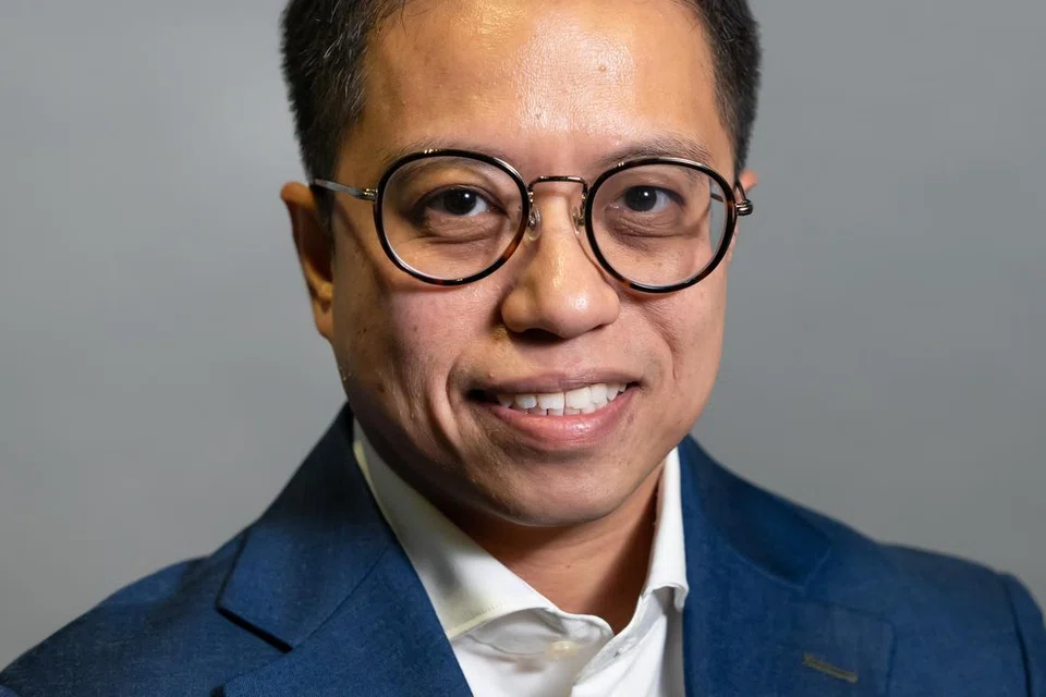 Singapore, malay women, sandwiched caregiver,Dr Ad Maulod, NUS