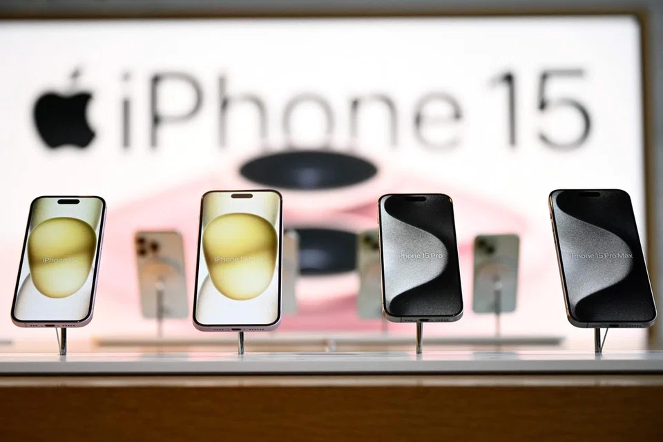 ADUAN: Beberapa pengguna mengadu, Apple iPhone 15 yang terkini mudah panas sekali gus menimbulkan rasa kurang selesa kepada pengguna. 
