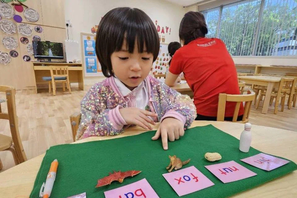 Keresahan perpisahan atau ‘separation anxiety’ bukan satu-satunya faktor penentu sama ada si kecil gembira ke sekolah atau tidak. 