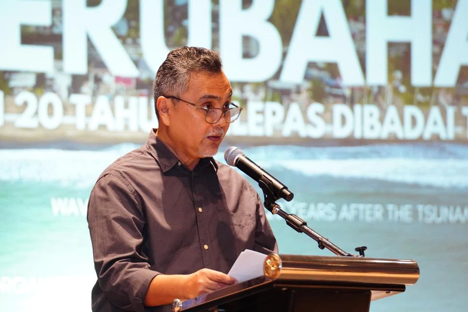 Editor Berita Harian, Encik Nazry Mokhtar.