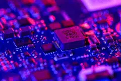 Singapura akan memasarkan sektor cipnya ke seluruh dunia di bawah satu inisiatif penjenamaan baharu, SG Semiconductor, menarik lebih banyak penyelidikan dan perkilangan bernilai tinggi, Applied Materials dan GlobalFoundries, Menteri Perdagangan dan Perusahaan (Tenaga dan Perusahaan), Dr Tan See Leng