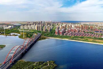 BANDAR-EKO TIANJIN: Encik Lawrence Wong dijangka mengadakan pertemuan dengan pemimpin China di Beijing dan Tianjin bagi membincangkan kerjasama dua hala di kededua Bandar-Eko dan kawasan lain. - Foto fail