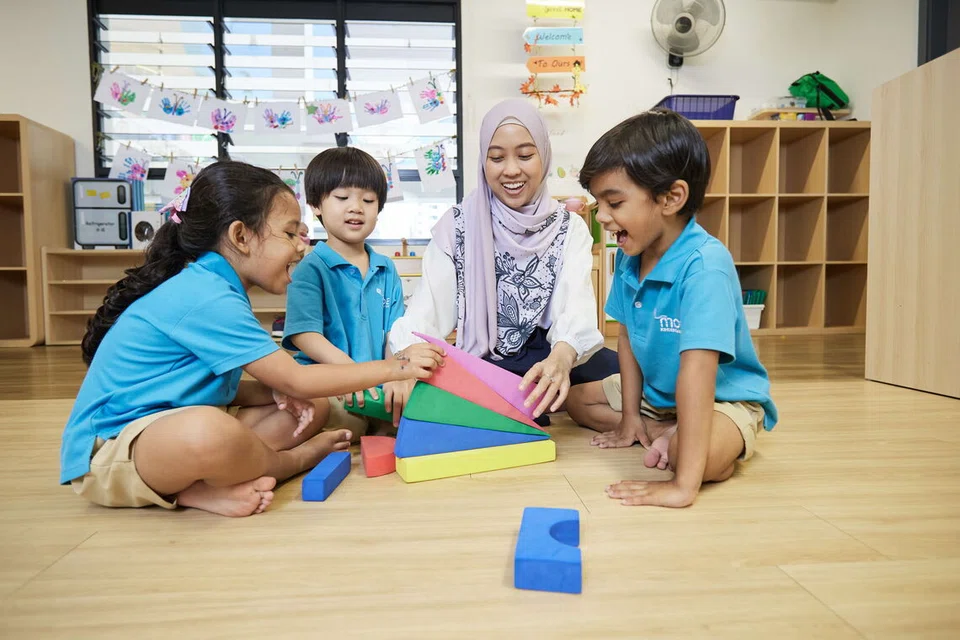 Pemerintah akan menyediakan keluarga dengan akses yang lebih besar kepada perkhidmatan prasekolah yang berpatutan dan bermutu.