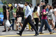 Program Penukaran Profesional bagi membantu PMET bertukar sektor dan pekerjaan akan dipertingkat. 