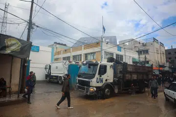 Israel telah memberi notis supaya Agensi Bantuan dan Kerja Menyelamat Pertubuhan Bangsa-Bangsa Bersatu bagi Pelarian Palestin (UNRWA) menghentikan operasi dan mengosongkan premisnya di Baitulmakdis, tidak lewat dari 30 Januari.