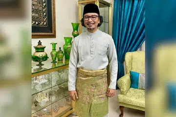 Anuar mengucapkan terima kasih kepada peminat yang melaporkan kes penyamaran membabitkan dirinya kepada pihak pengurusan. 