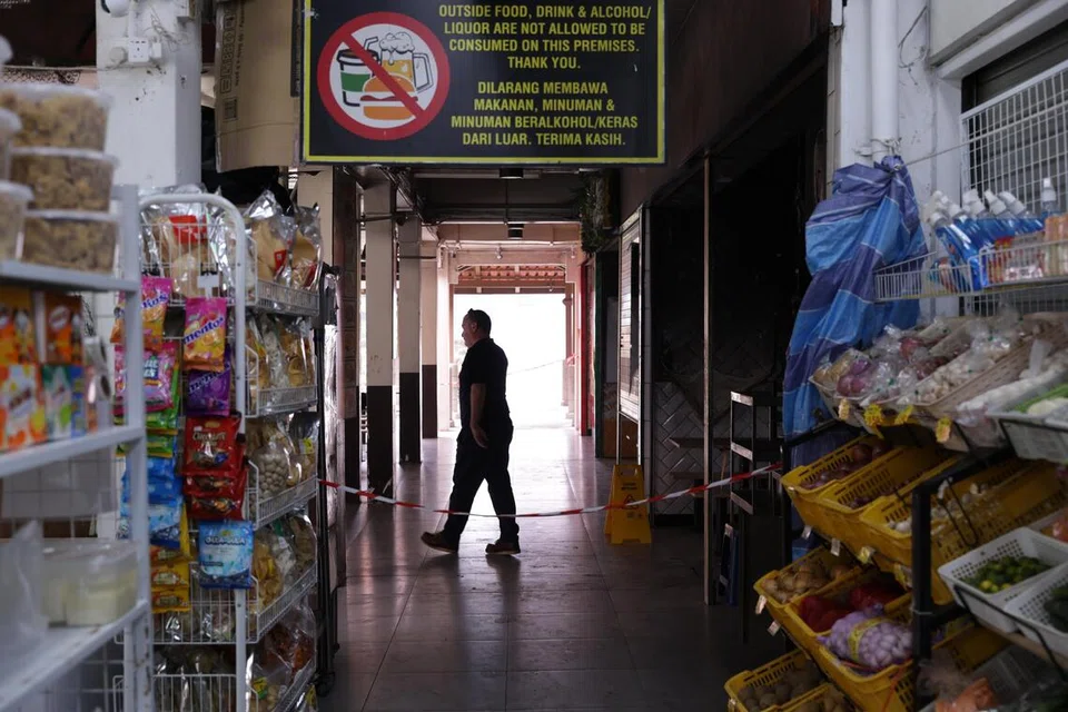 kebakaran kedai kopi, Bukit Batok, kerugian perniagaan