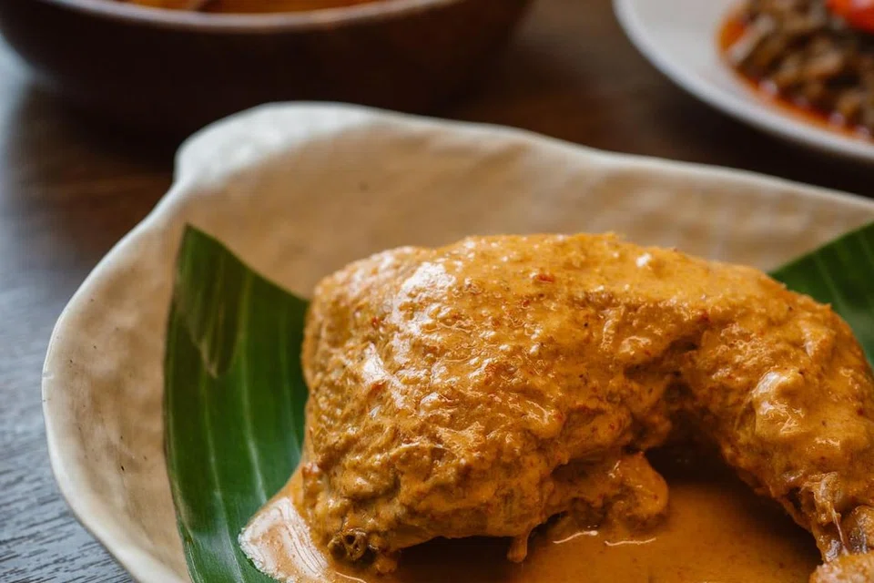 surya, sabar menanti, henderson, nasi padang, ayam kalio