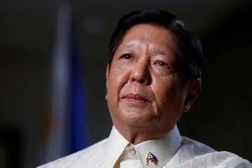 KUKUHKAN EKONOMI: Sejak memegang tampuk pemerintahan, Presiden Ferdinand Marcos Jr mengemudi Filipina menyelusuri kesan pandemik dan menangani beban hutang negara.