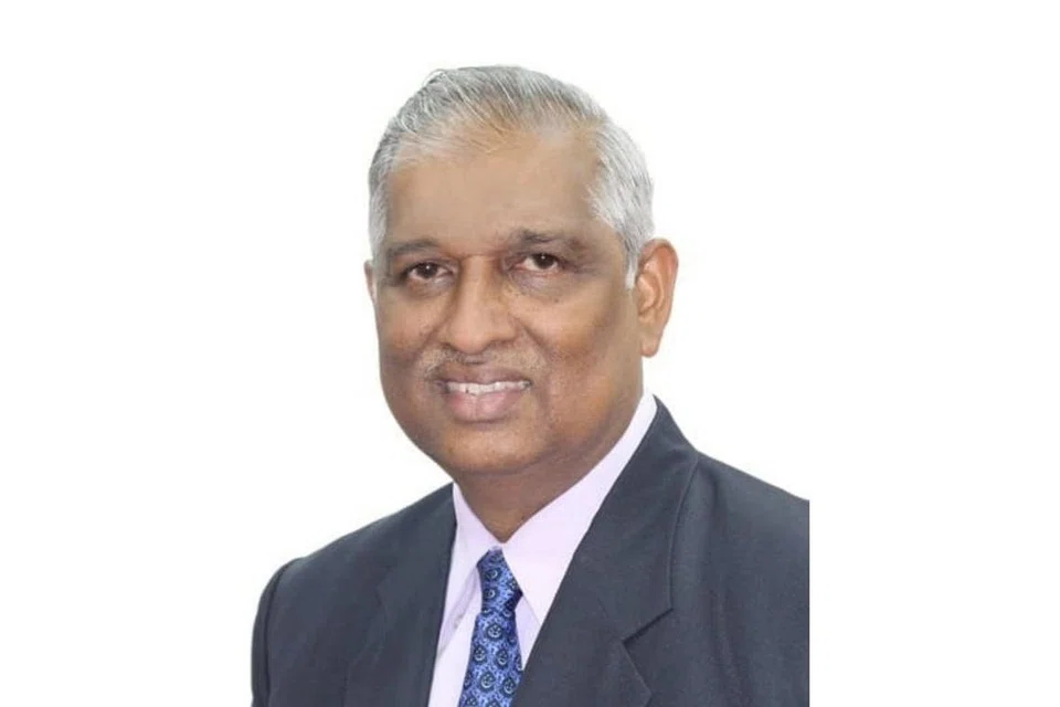 ENCIK NASEER GHANI: Beliau banyak berjasa dalam pertubuhan setempat seperti Liga Muslim Kadayanallur Singapura, Persekutuan India Muslim dan Jamiyah. Beliau juga bergiat di pertubuhan akar umbi seperti Jawatankuasa Kegiatan Eksekutif India Kelab Masyarakat West Coast. - Foto ihsan NASEER GHAN