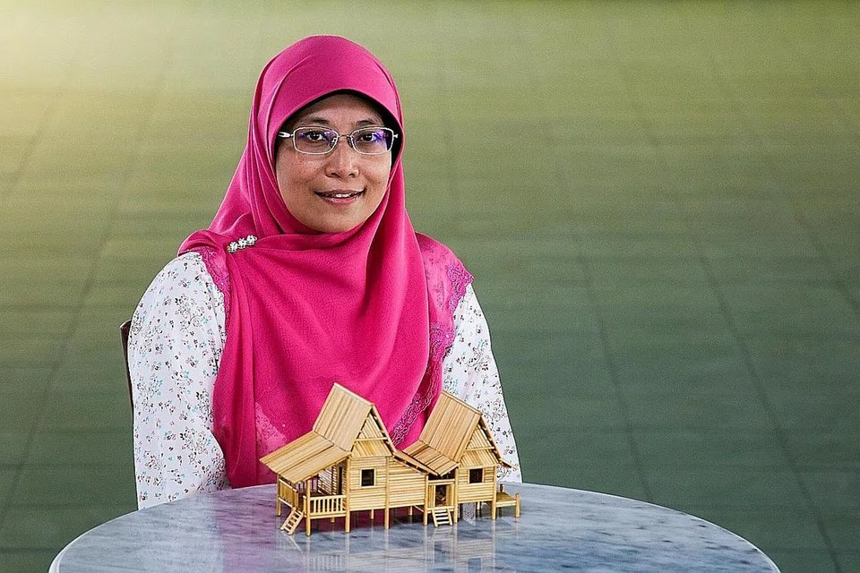 Cikgu Arfah Buang 
