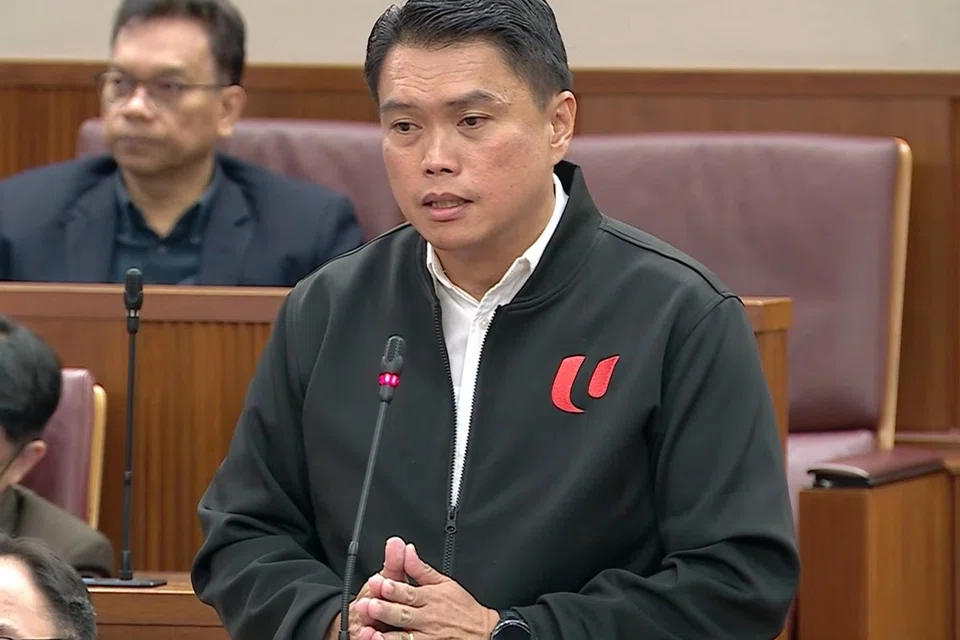 Anggota Parlimen (AP), Encik Patrick Tay (Pioneer).