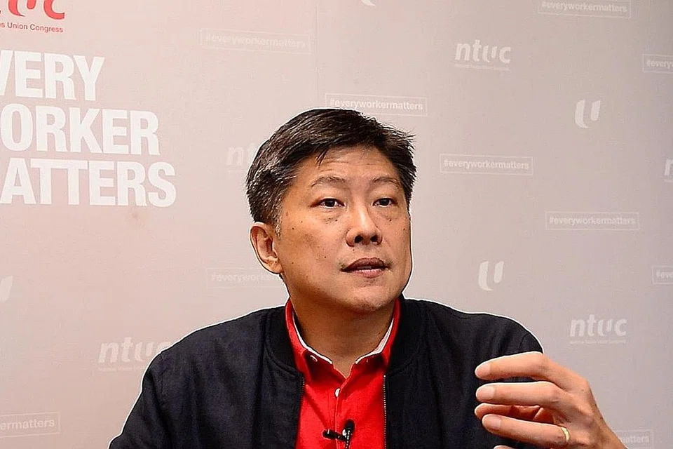 MASA MENCABAR: Encik Ng Chee Meng akur ramai pekerja bimbang tentang masa depan, namun NTUC akan terus bersama memberi sokongan mengharungi krisis ini. - Foto NTUC