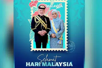 Yang di-Pertuan Agong, Sultan Ibrahim, dan Raja Permaisuri Agong, Raja Zarith Sofiah, menzahirkan ucapan Selamat Hari Malaysia.