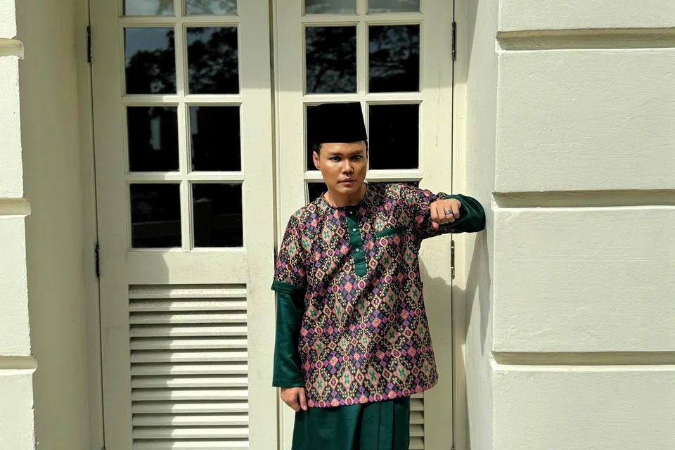 Hyrul Anwar muncul dengan lagu raya terbarunya ‘Gara-gara Raya’ pada bulan Ramadan ini.